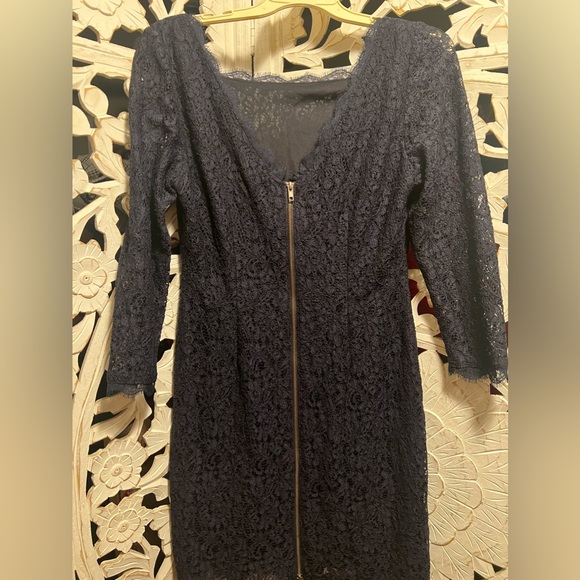 Adrianna Papell lace dress - Picture 3 of 6